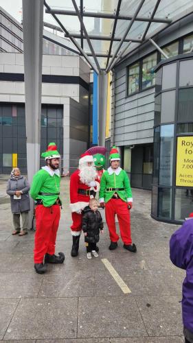 charity-santa-rope-access-abseiling-event-4
